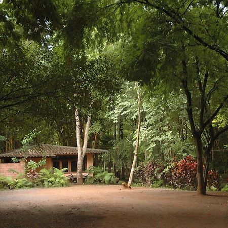 Momchailai Forest Retreat Kanchanaburi City Exterior photo